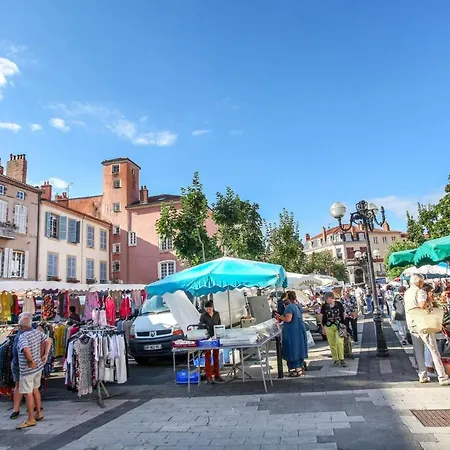 Neuf Equipe, Confortable Et Au Calme *