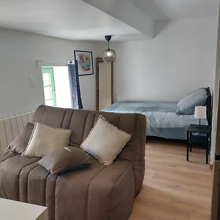 Neuf Equipe, Confortable Et Au Calme Иссуар