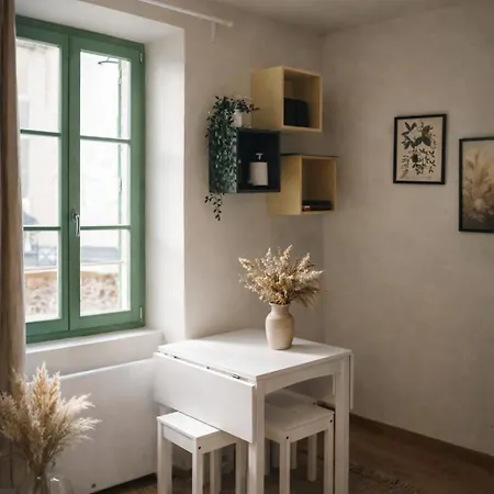 Apartman Neuf Equipe, Confortable Et Au Calme