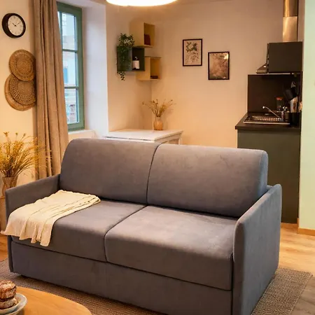 Neuf Equipe, Confortable Et Au Calme